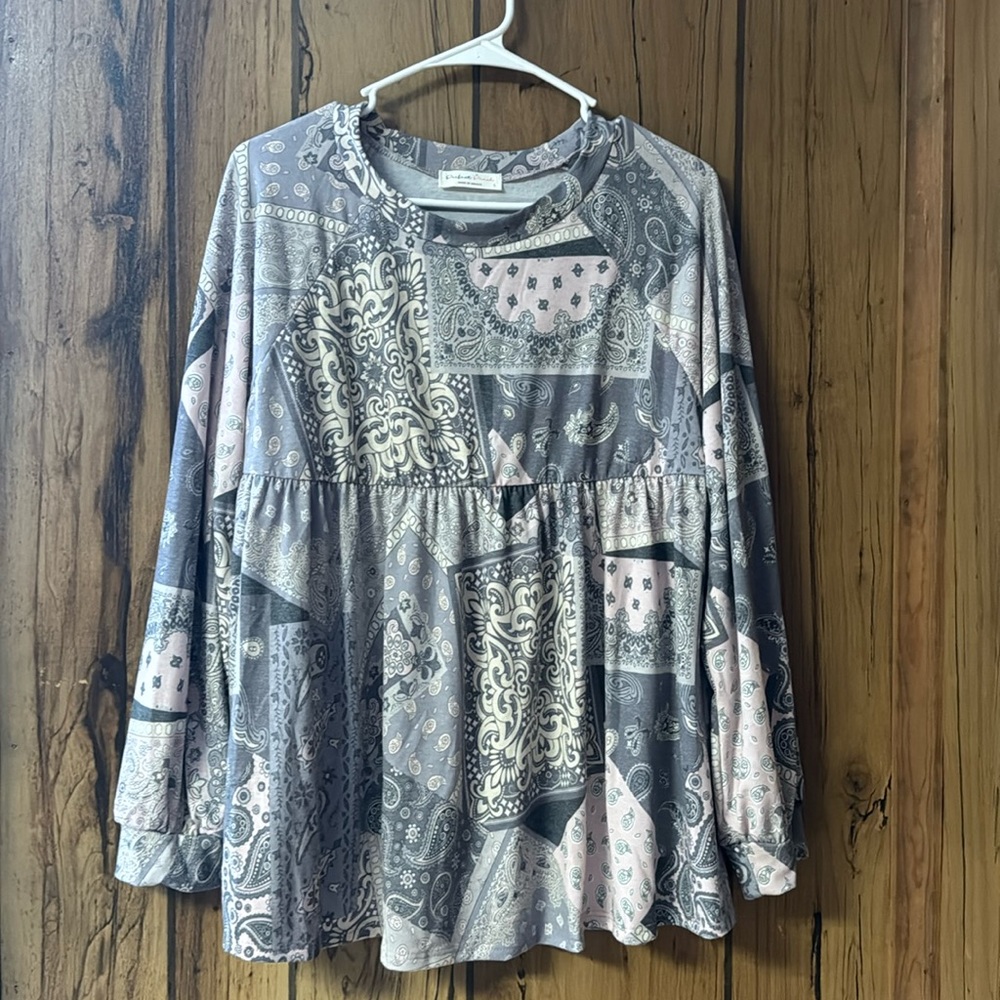 New boutique top boho style